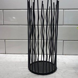 Black Metal Wire Candle Holder